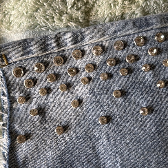 Boston Proper Shorts with embellishments (L5) - Picture 2 of 5